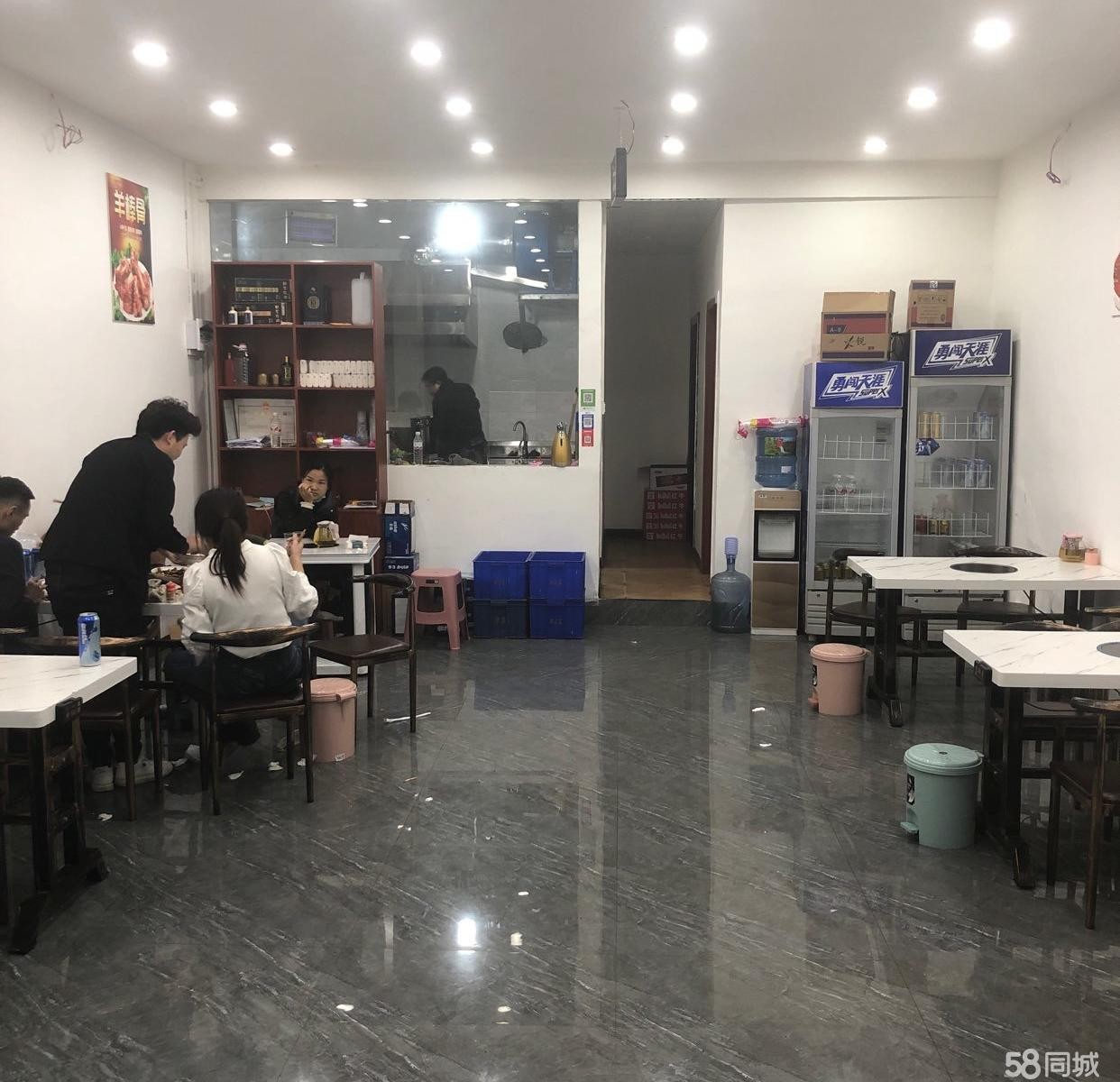 (转让)现在经营的是夜宵店、、