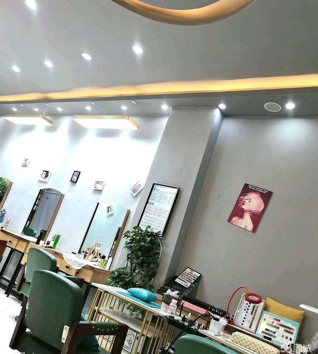 (转让)美发店转让，临街门面，生意稳定，十年老店