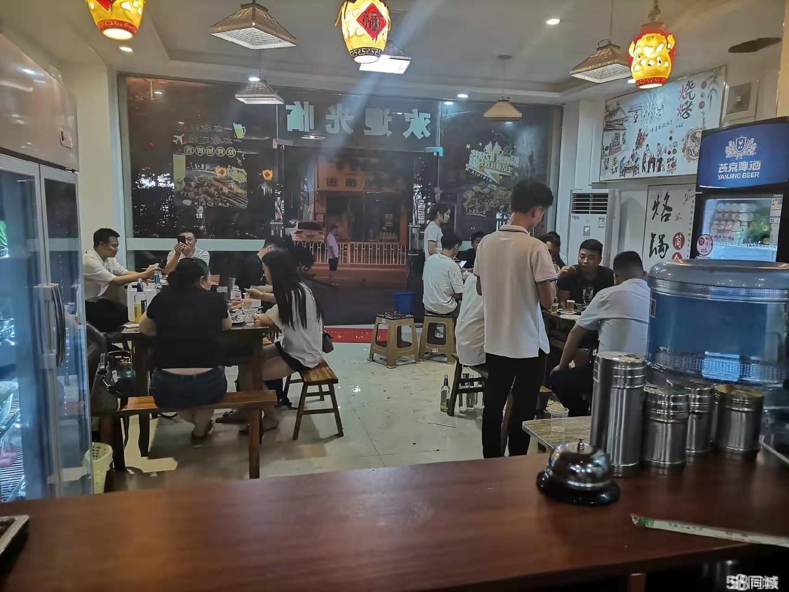 (转让)临街旺铺转让，转让费可议,