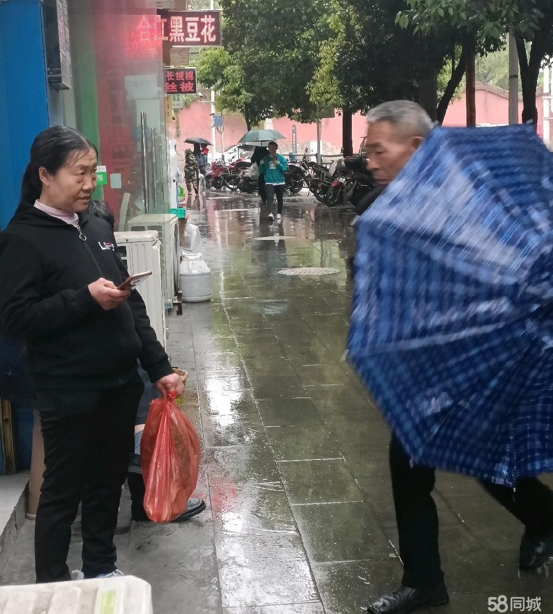 (转让)金庭水岸门面转让。有意者电话联系