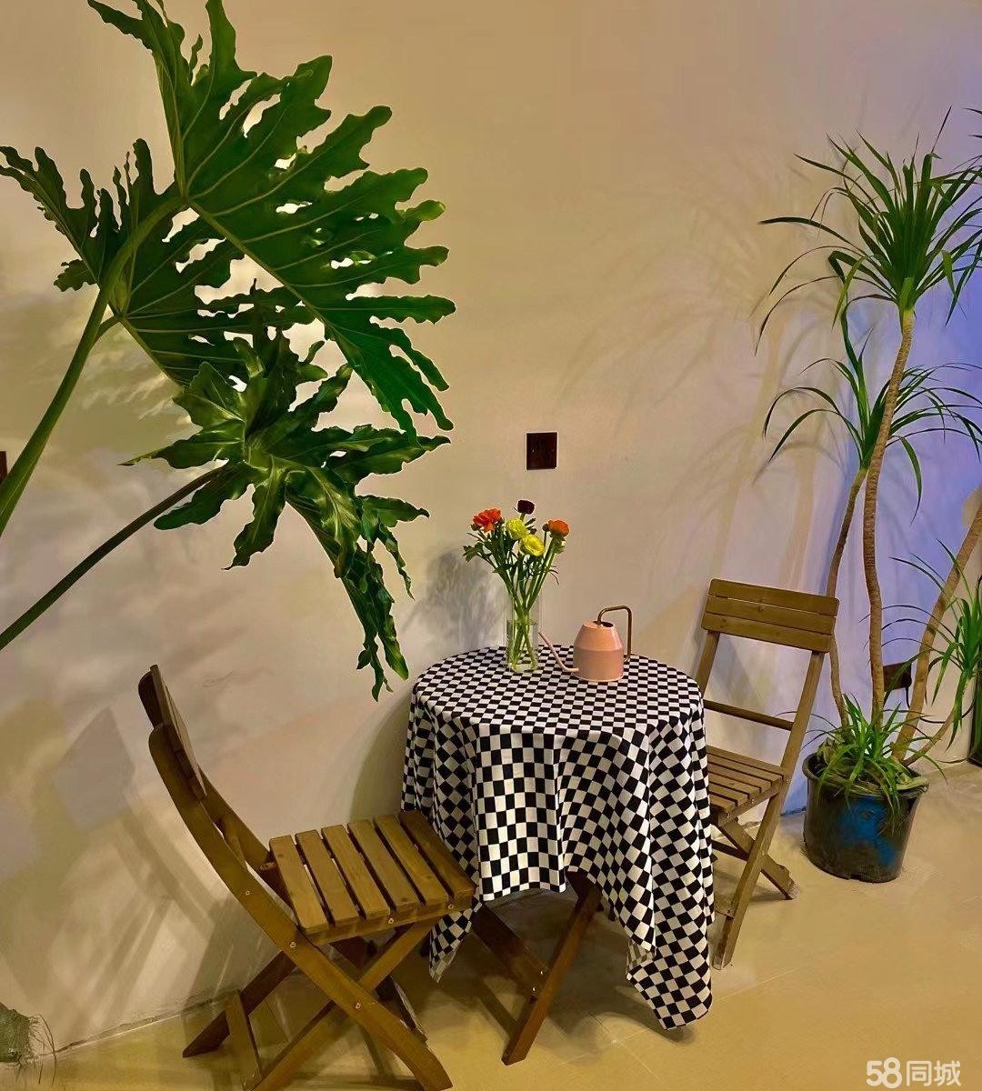 (转让)花店转让可整体转让，装修完好，接手可立即营业