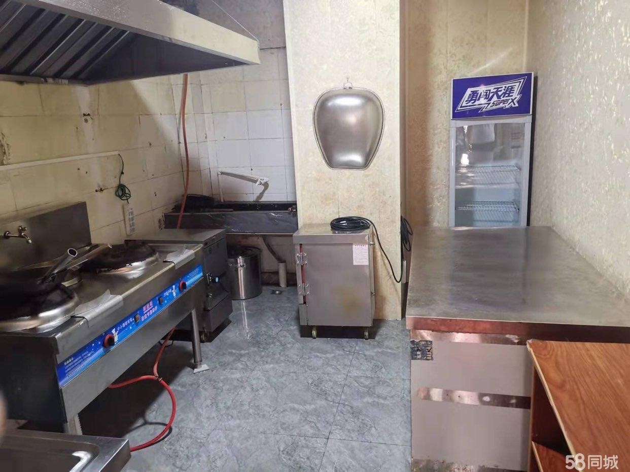 (转让临街铺面，一大厅，两个包房,