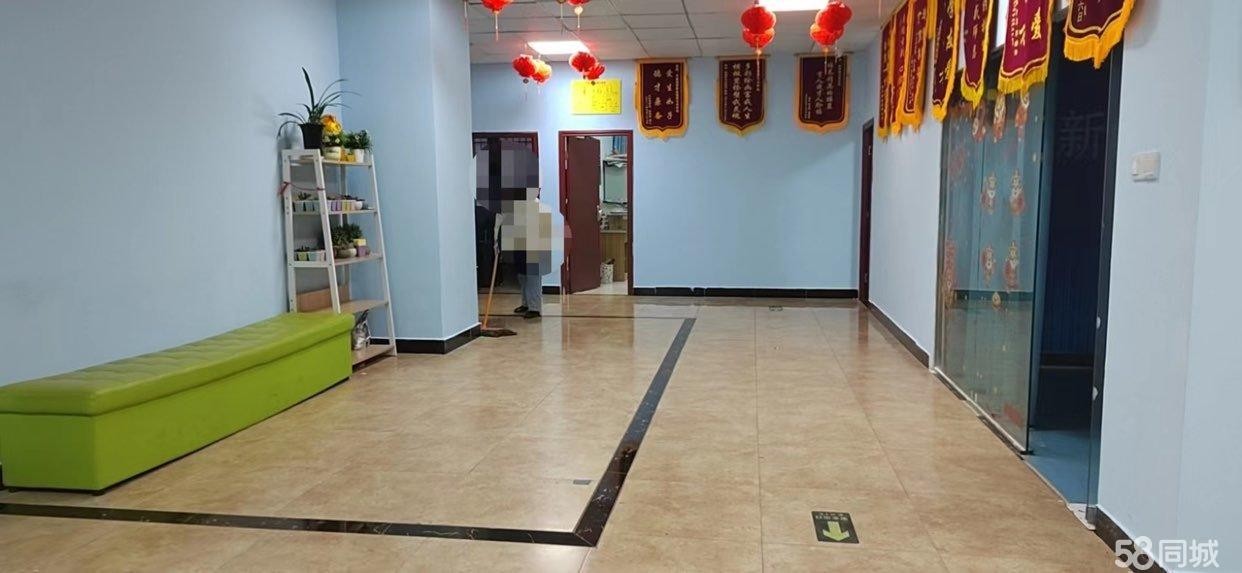 (转让)精装修,设施设备完整，生源稳定
