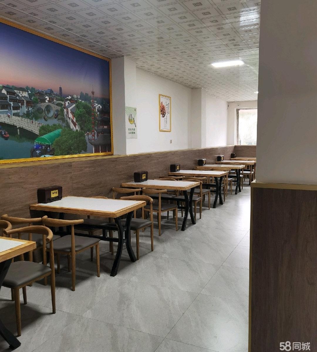 (转让)地址在周林小学校门口公交站台这里