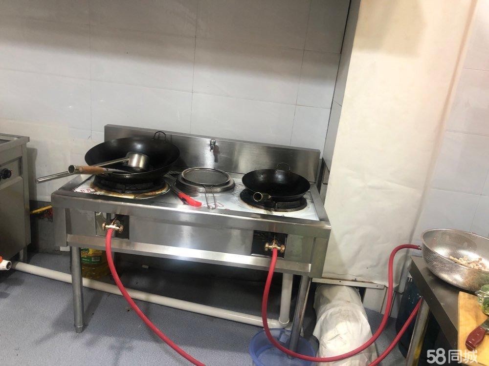 (转让)全装修完好做餐饮直接可以进场开始