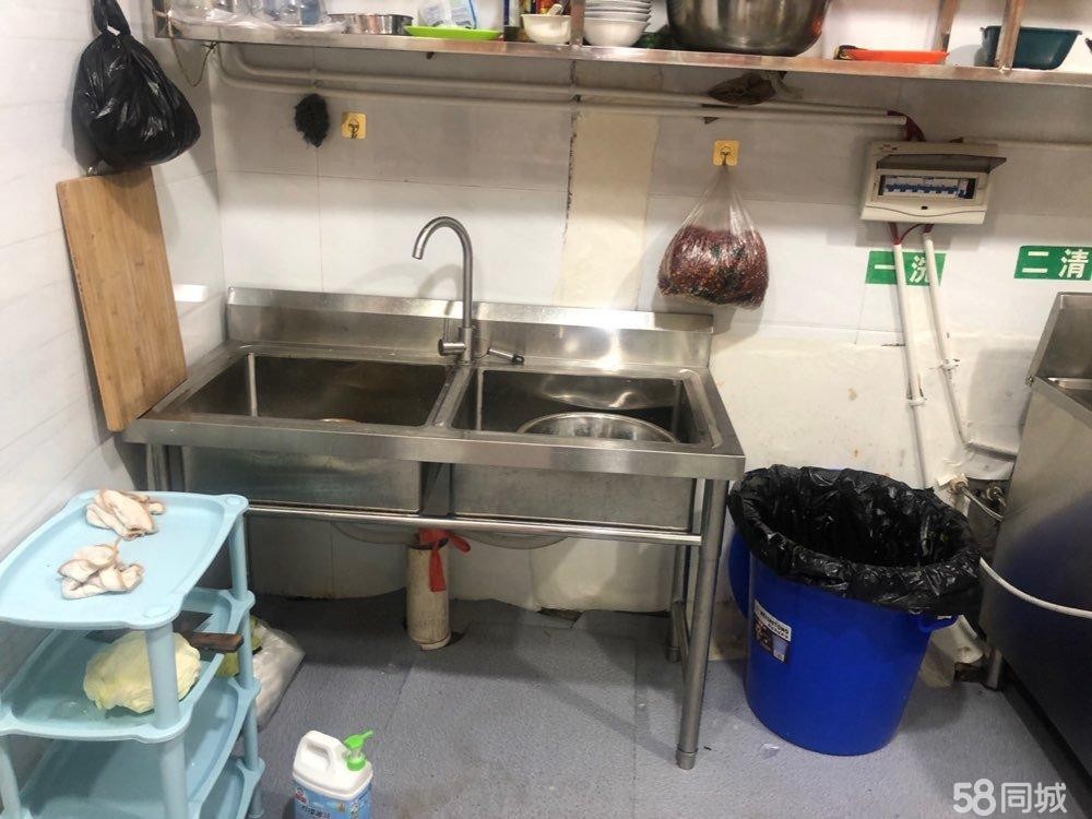 (转让)全装修完好做餐饮直接可以进场开始