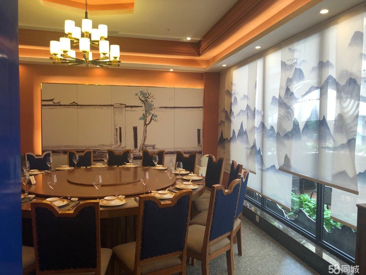 (转让)是一家经营海鲜的海鲜体验店,整体转让