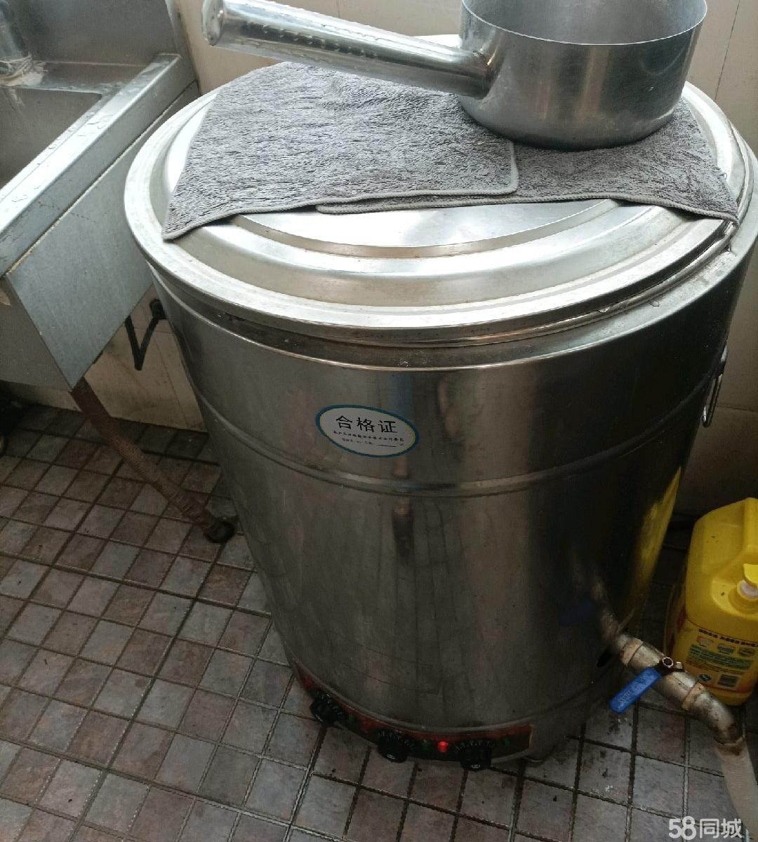(转让)医科大学-食堂小吃面点档[ ]转让。正营业中转让费两万