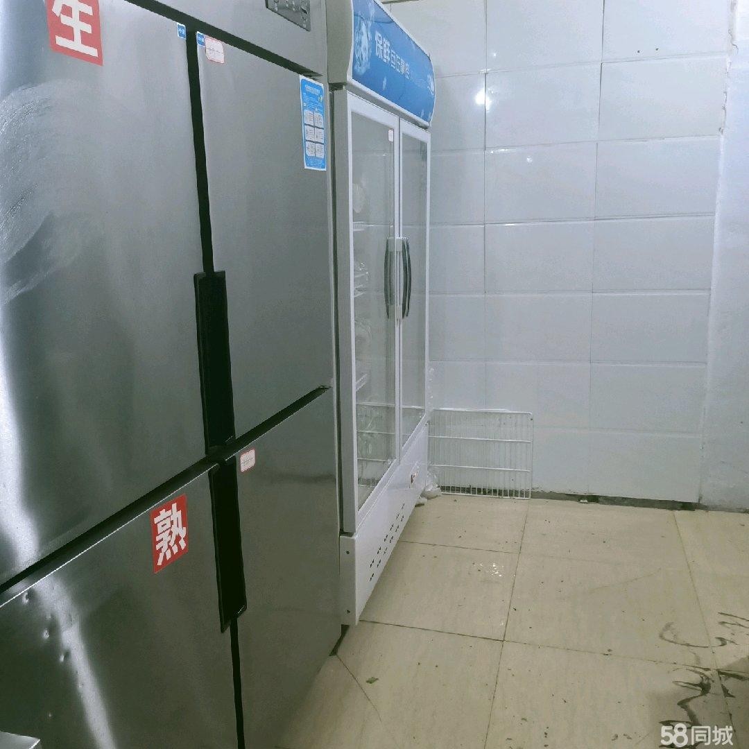(转让)保利餐厅转让260平，房租5600o一年，可半年交付