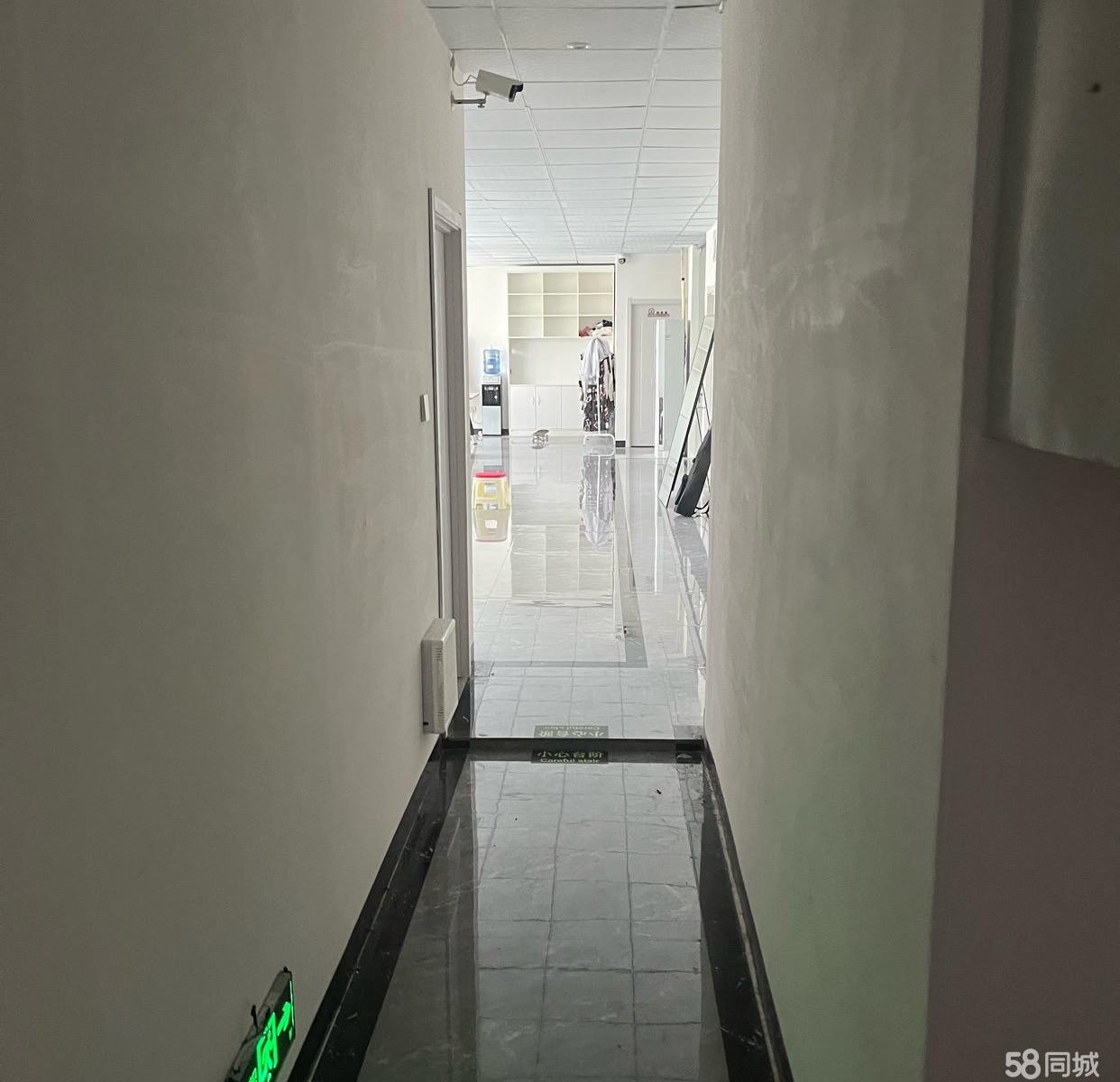 (转让)香港路军工大厦5号门面2楼加门面