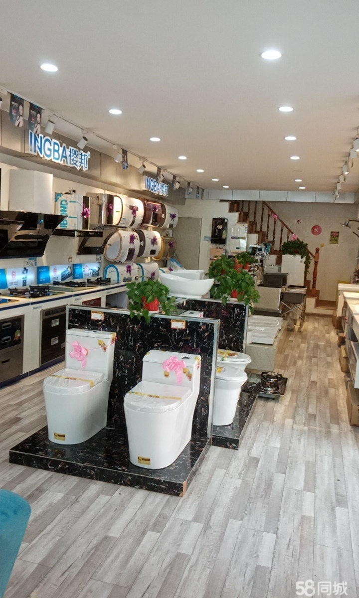 (转让) 10米大门头，位置，红火门店