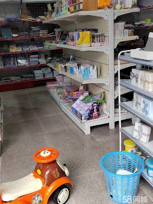 (转让)门面转让，两家小学和幼儿园