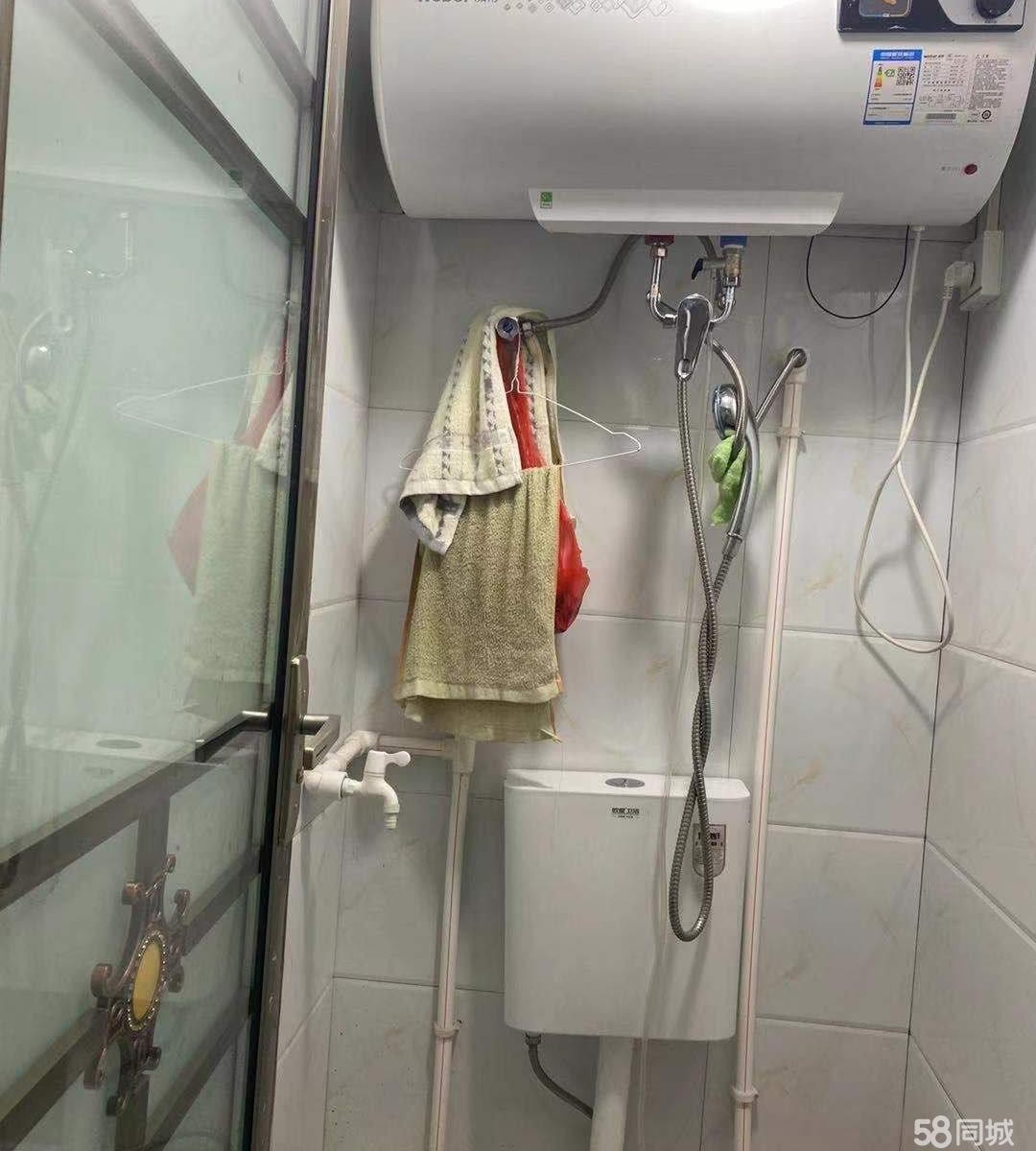 (转让)急转门面有隔层人门口停车方便不要钱