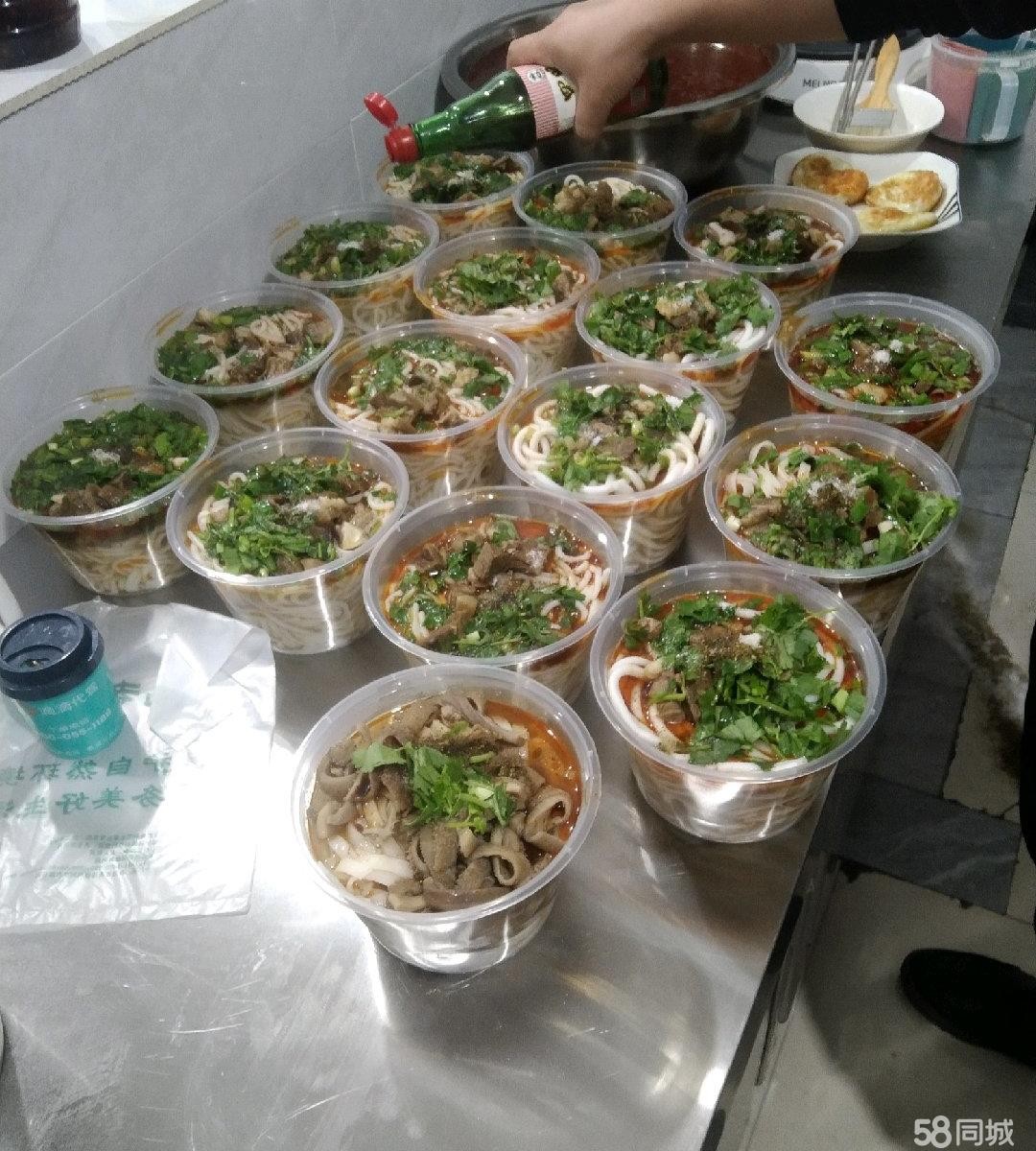 (转让)急转，紫郡苑A区临街门面羊肉粉店，接手可经营，可教技术