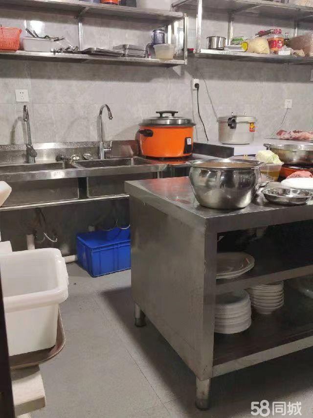 (转让)高端小区，当街门面，十字路口