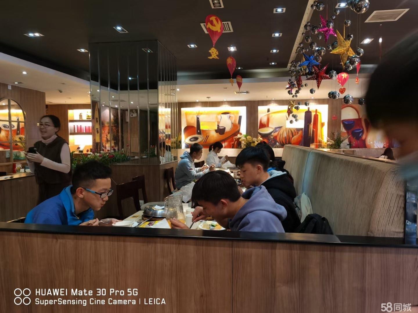 (转让)新大街粮贸大厦旺铺转让