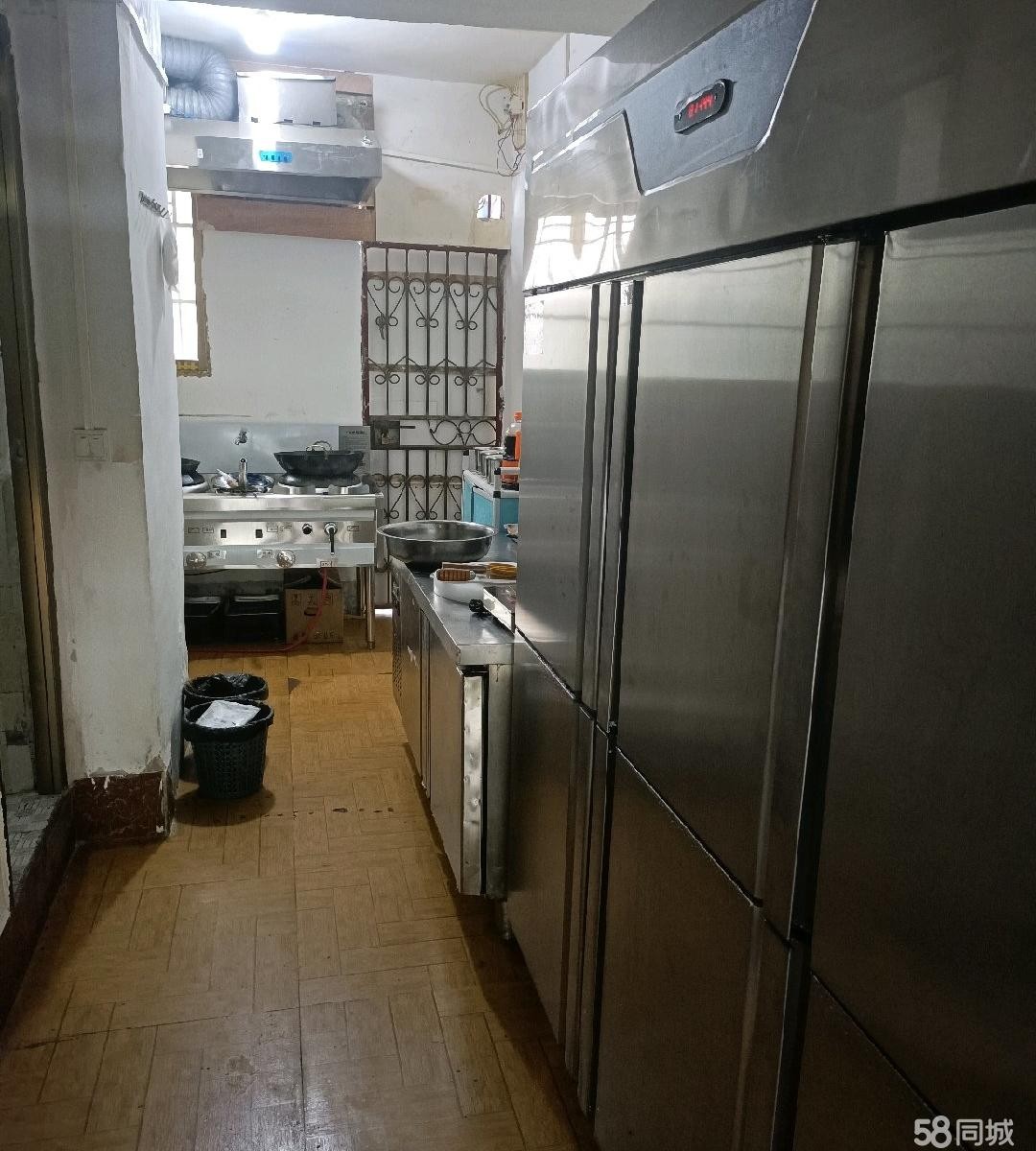 (转让)临街门面接手即可营业设备全新
