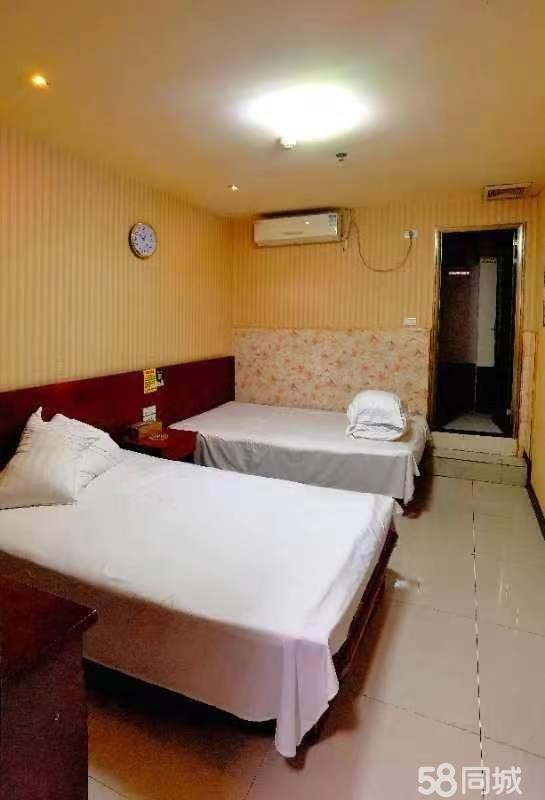 (出租)城区临街旺铺转让，接手即可经营无需转让费