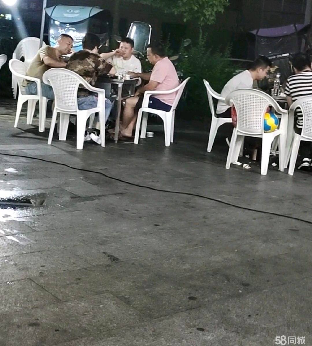 (转让)宵夜店转让，可带技术，接手即可营业