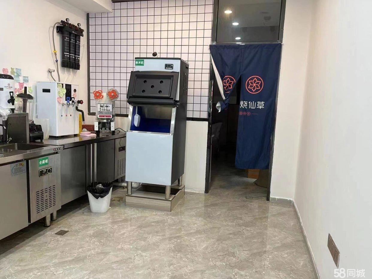 (转让)临街门面，周边美的城小区，人多热闹