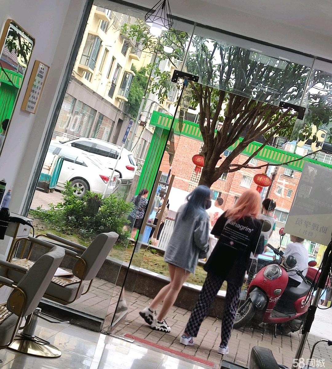 (转让)转让中店铺，可观