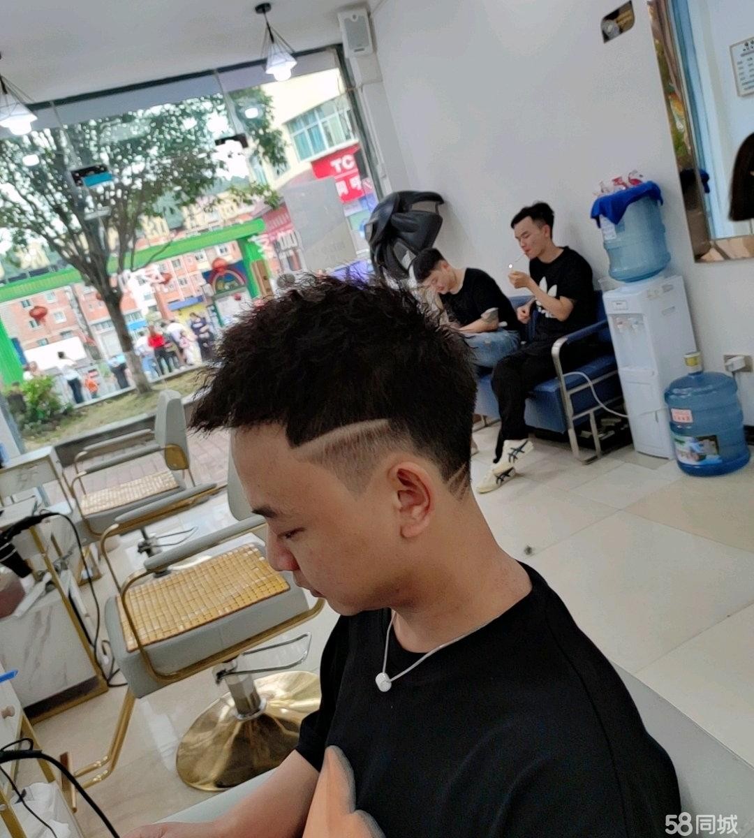 (转让)转让中店铺，可观