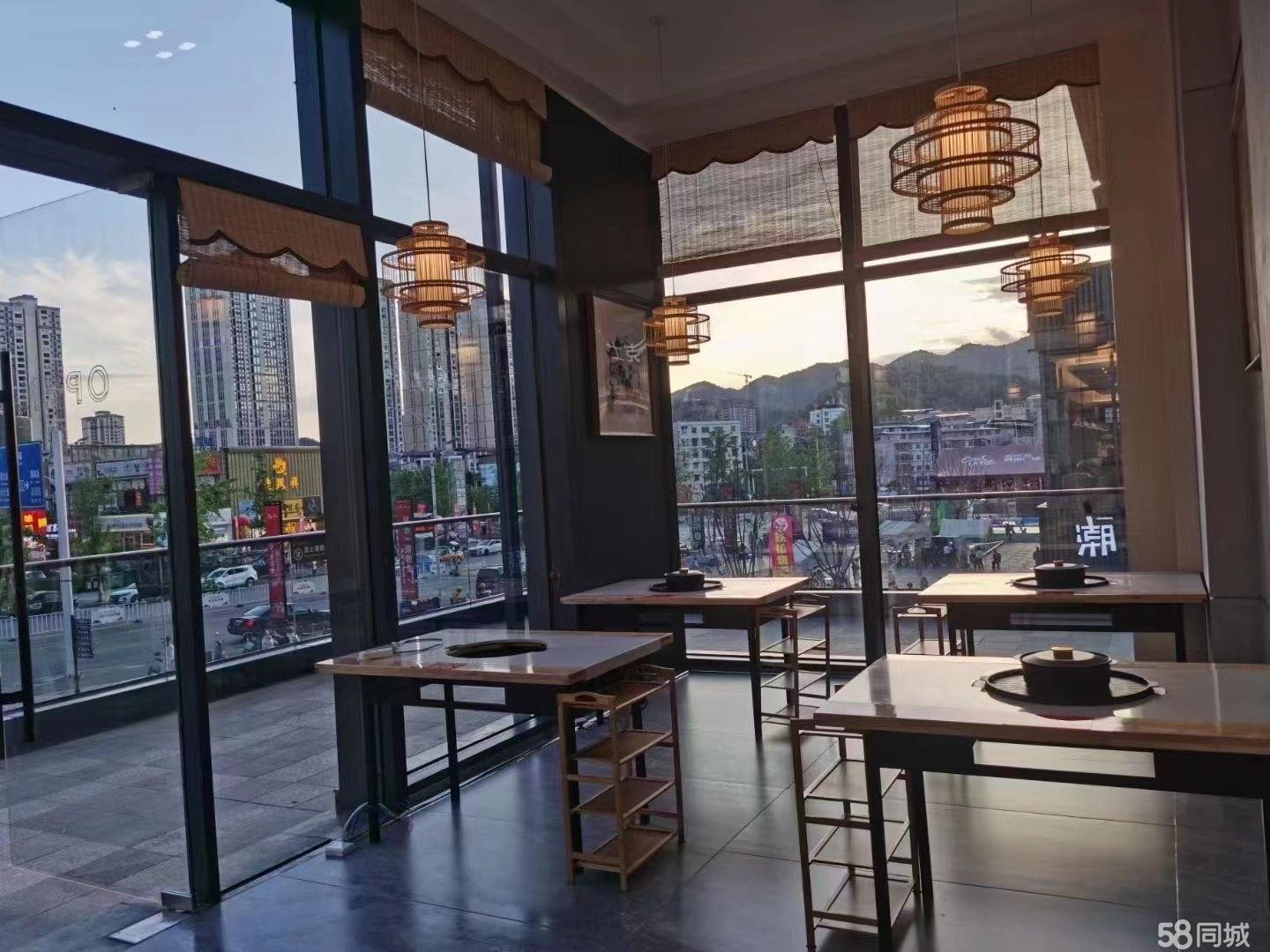 (转让)位置向阳，人流量大店面都是新装修，接手可经营
