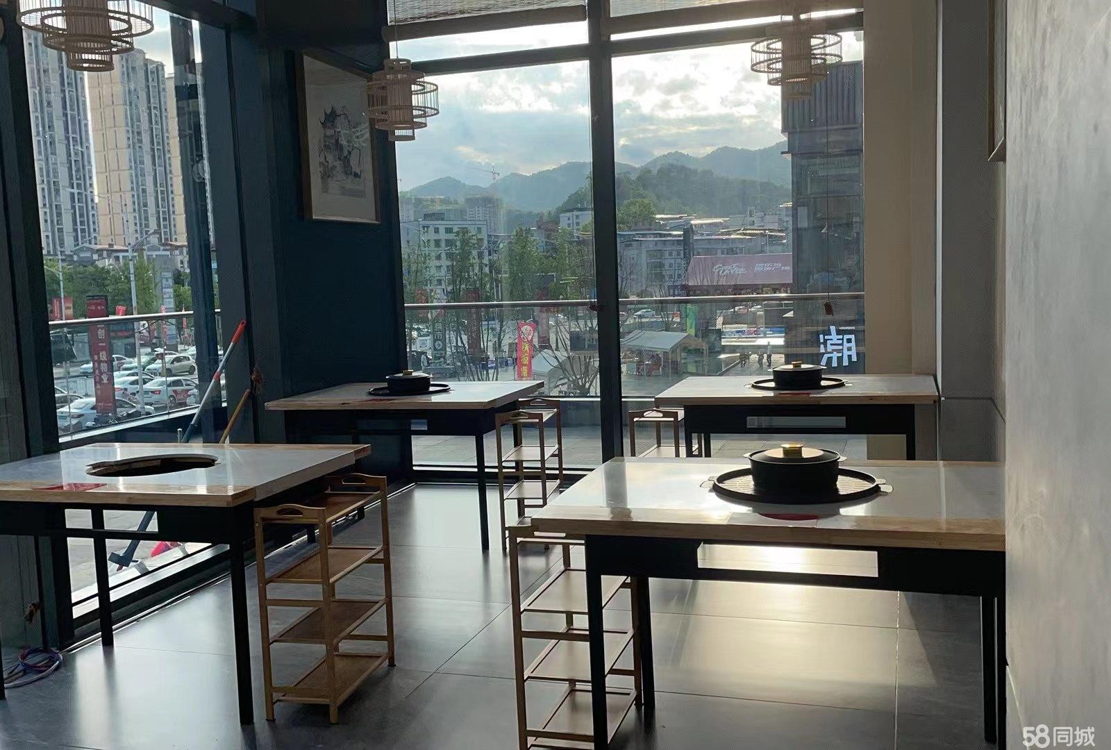 (转让)位置向阳，人流量大店面都是新装修，接手可经营