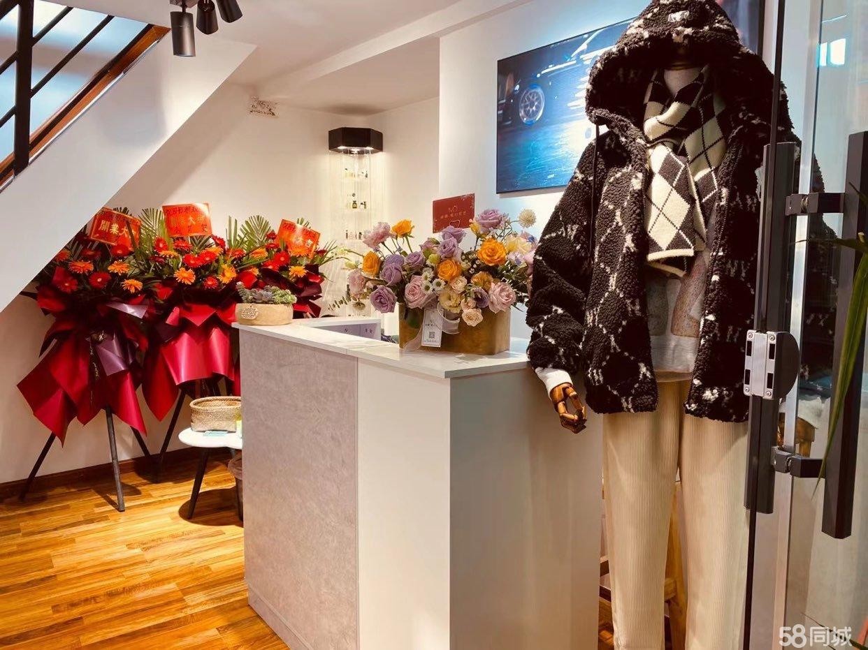 (转让)位于校园二号路精致小两层小店