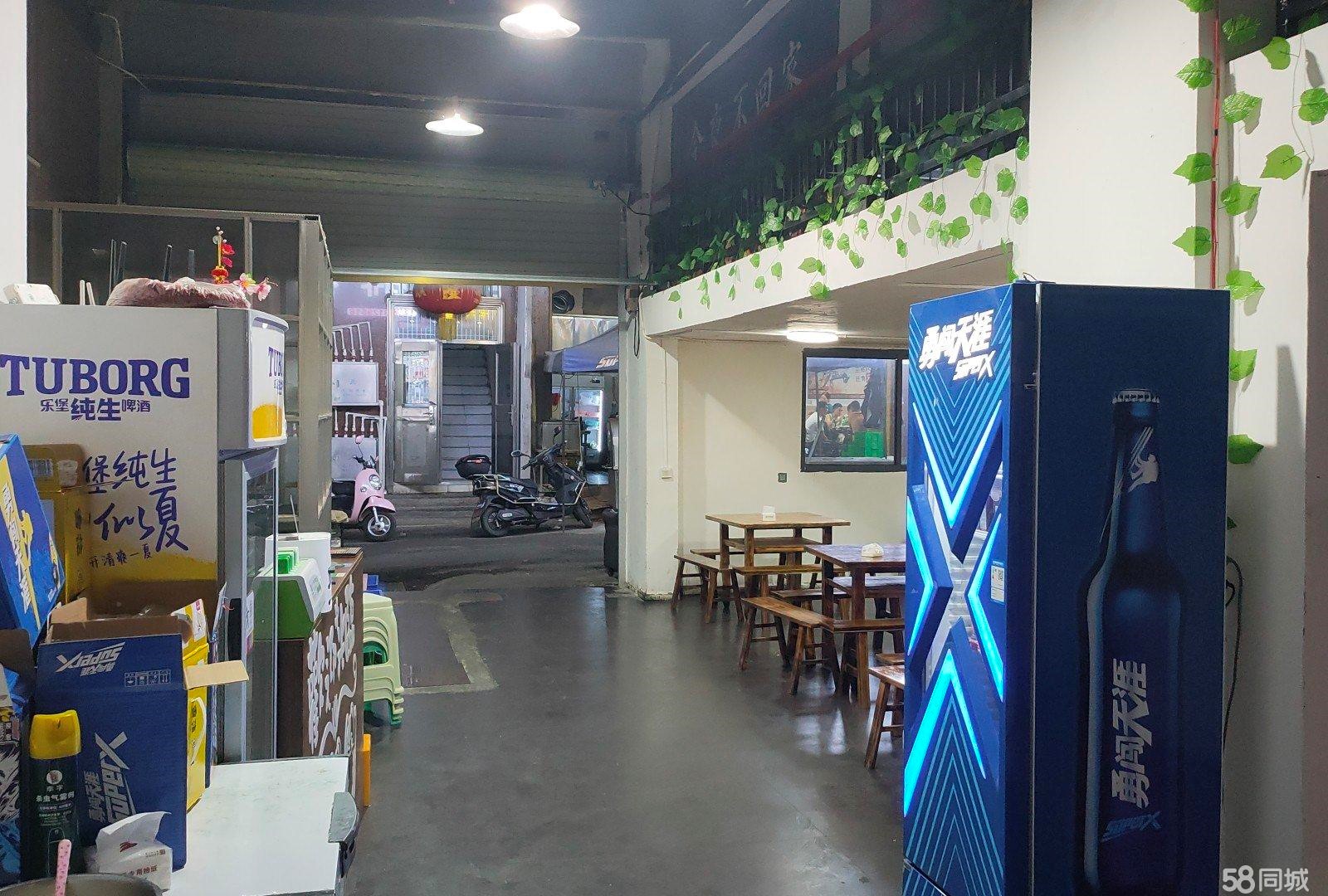 (转让)位置在好k，正对面聚义台夜宵店，人流量大客源多