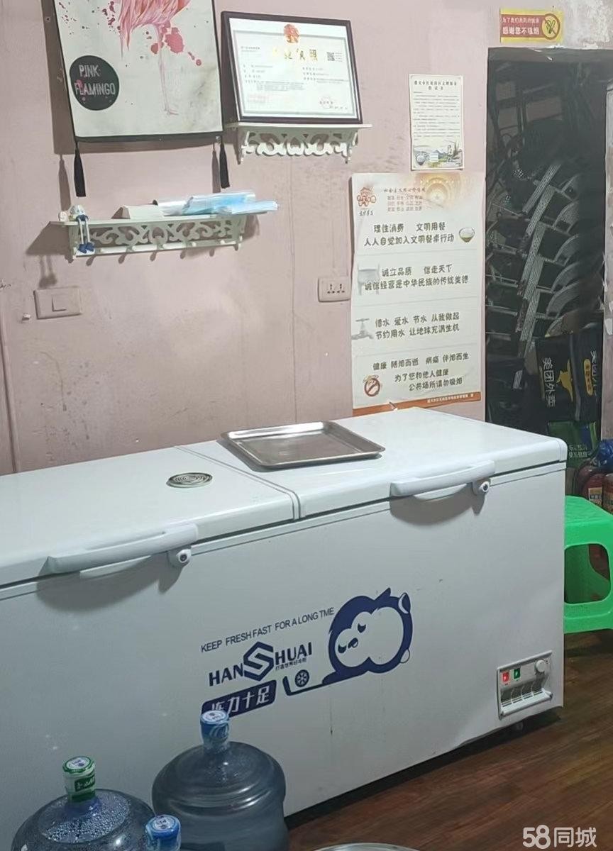 (转让)位于红军街内。边上紧邻酒吧，宵夜。诚心价格可议。