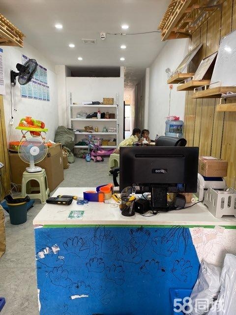 (转让)因个人原因，无暇管理店铺，所以选择转让，有意者可以联系我