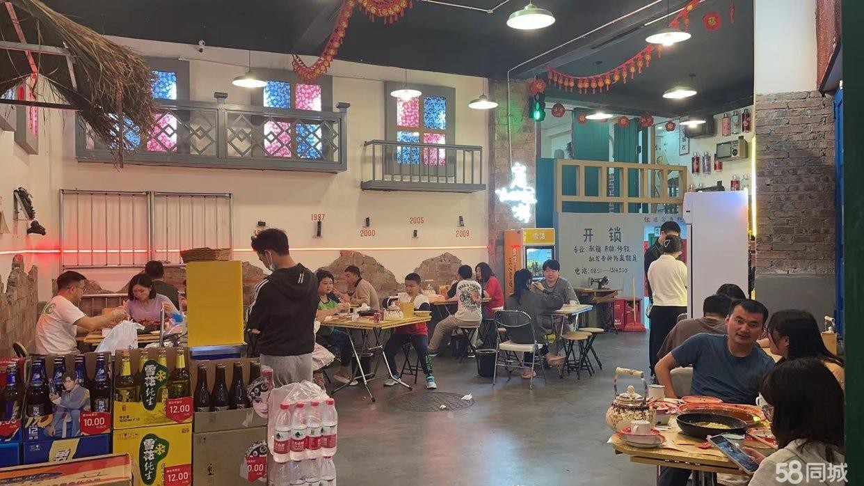 (转让)的位置，石板街美食街旁边就是澳门路商圈