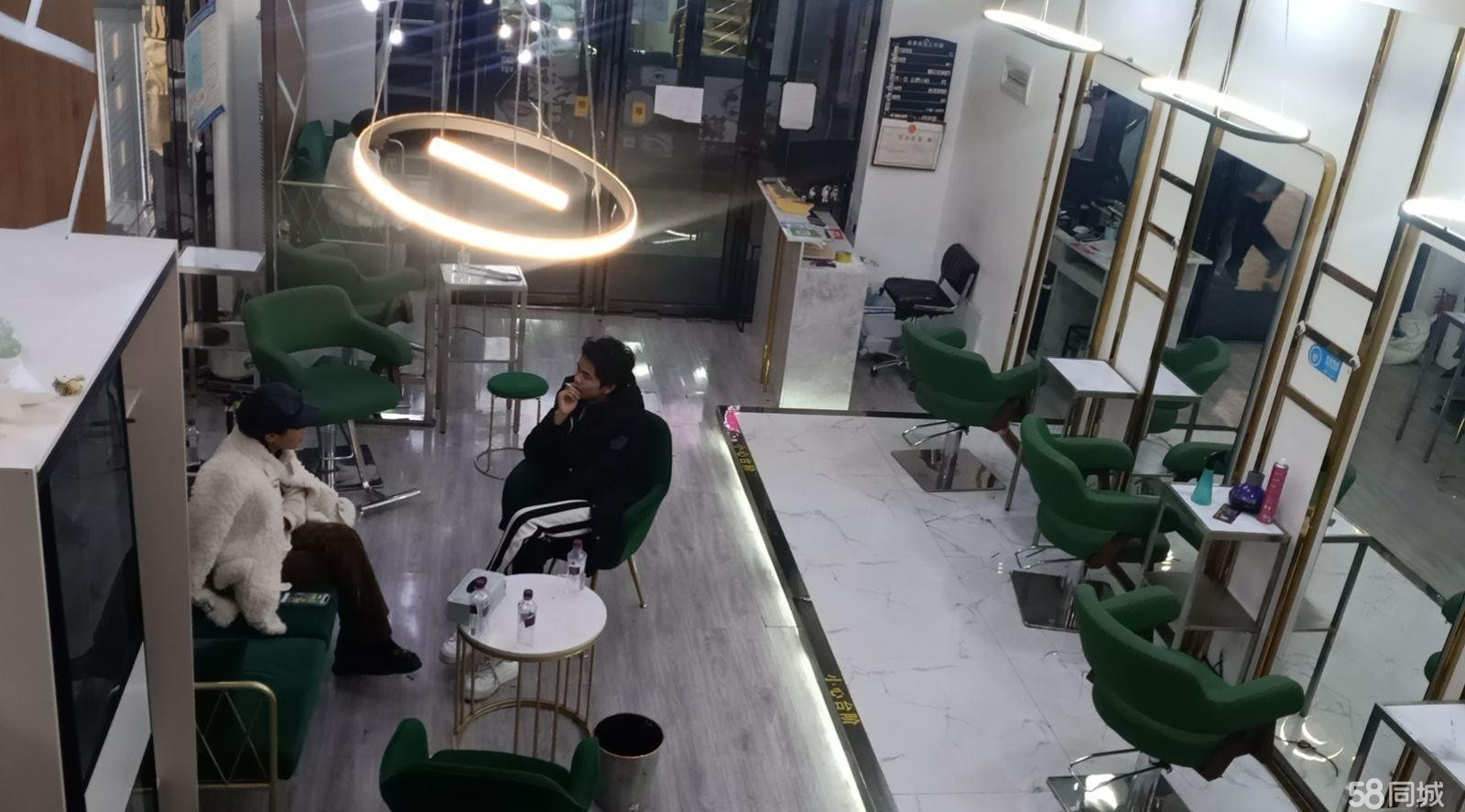 (转让)美发美甲综合店，因个人原因无法继续经营