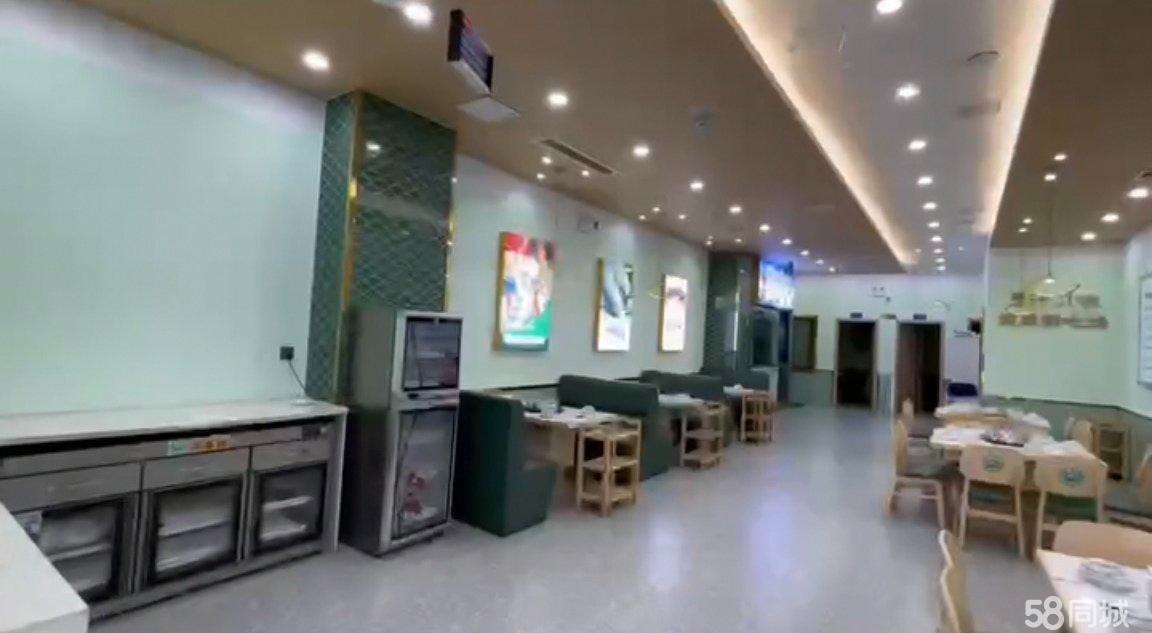 (转让)门店坐落在苏州路新天地旁边刚装修不久，设备齐全，可立。