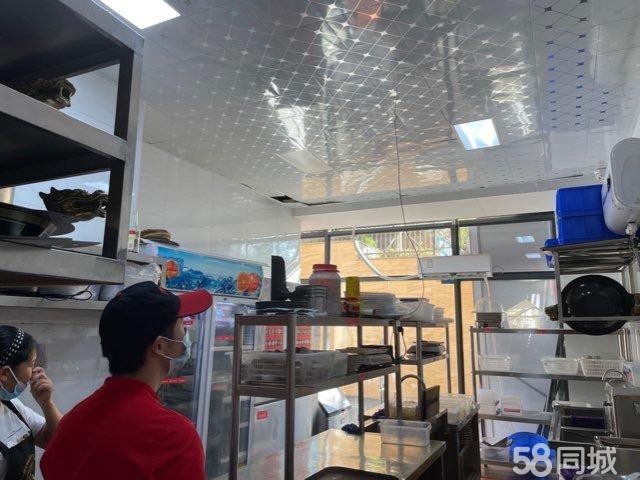 (转让)整体转让，中门店。