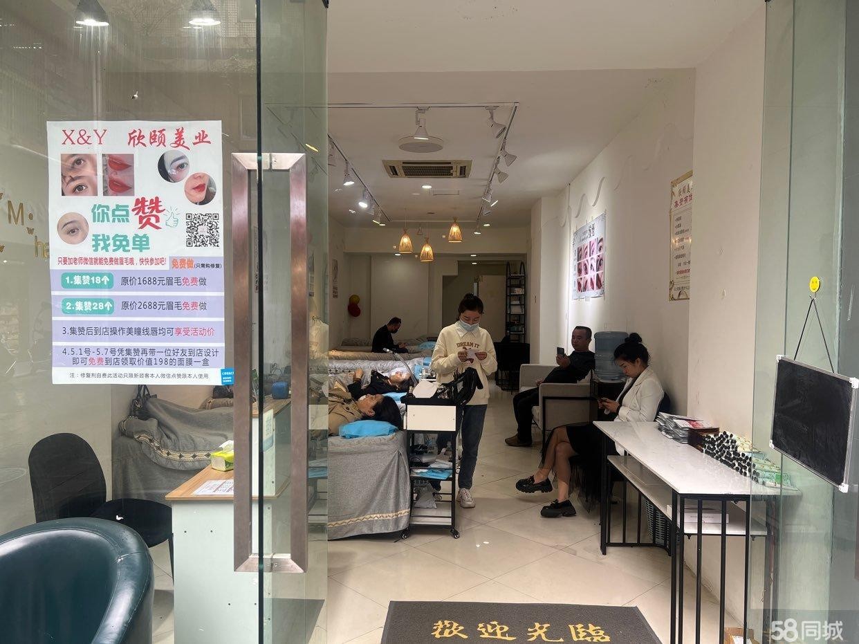 (出租) 0转让费，步行街临街铺面，人流量大。