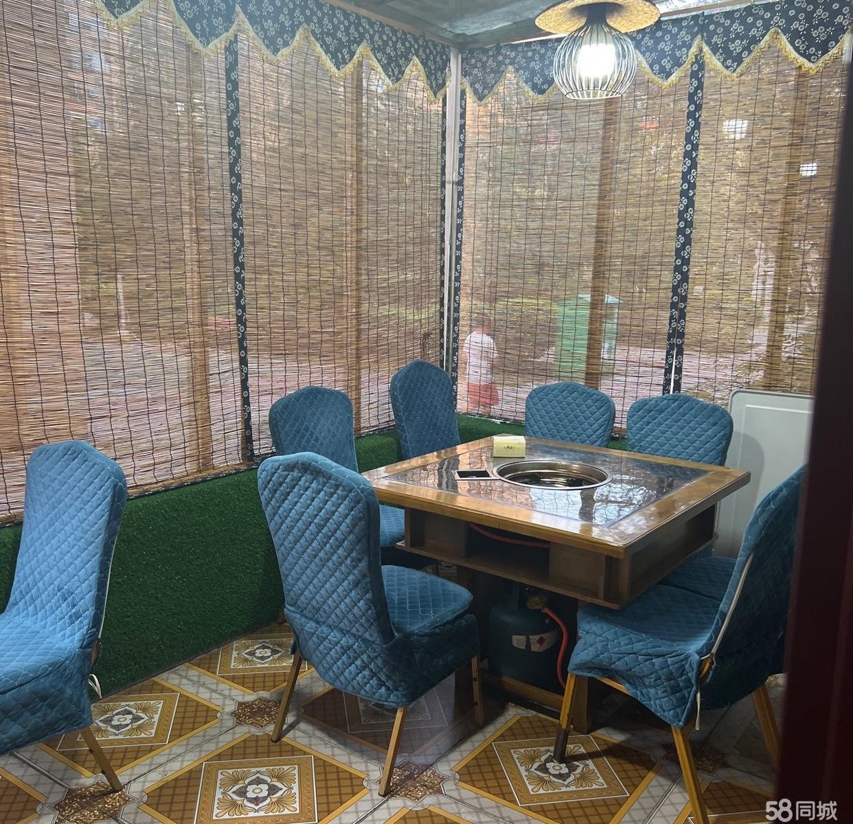 (转让)本店面积200多平米，接手后可直接营业，可以到店了解，