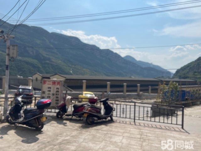 (转让)前面习酒公司生产车间后面居民楼