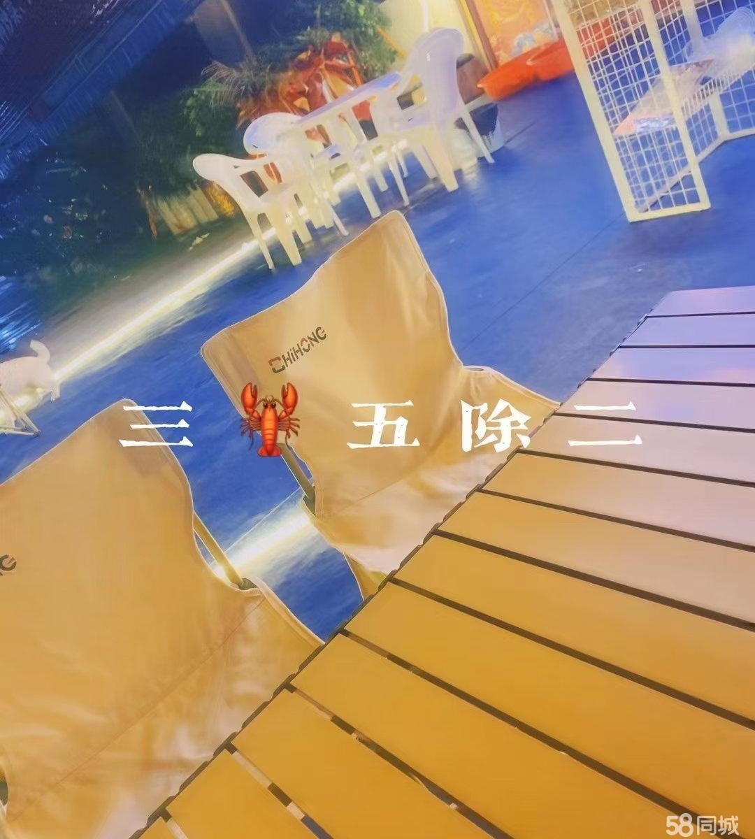 (转让)停车方便,打车、坐公交都相当方便