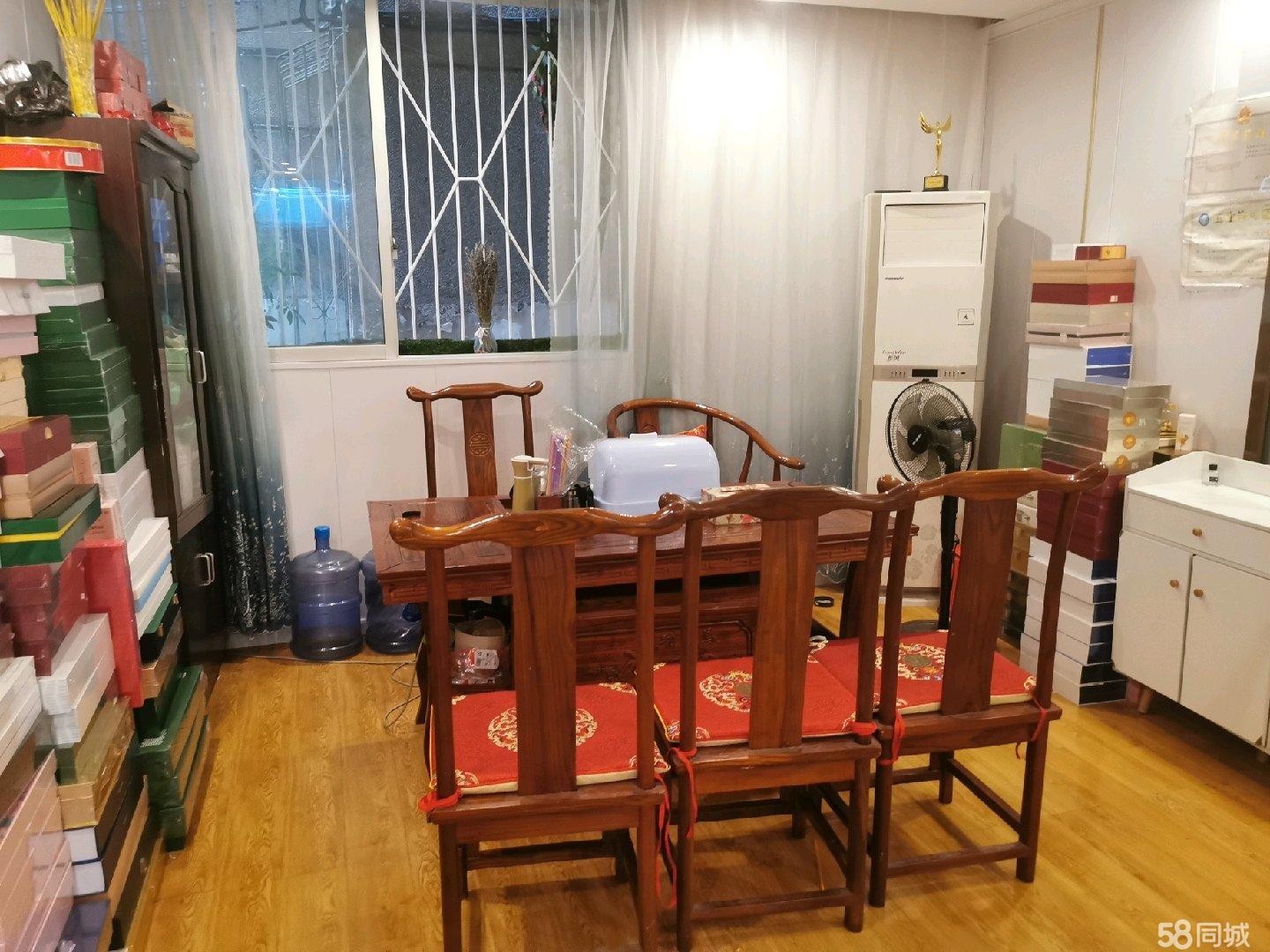 (转让)营业中美容院转让，因2家店无法兼顾，新装修。有诚意者联系