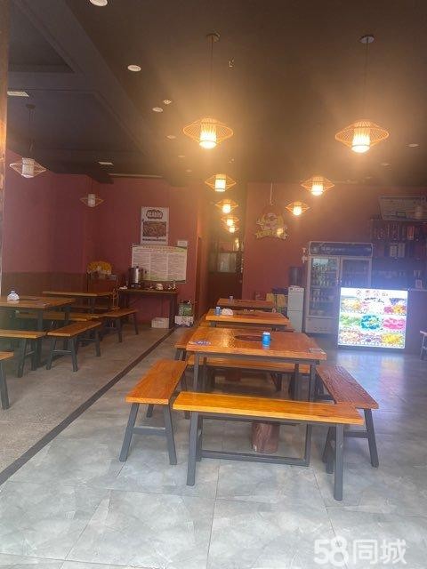 (转让)店在遵义医学院对面时代天街