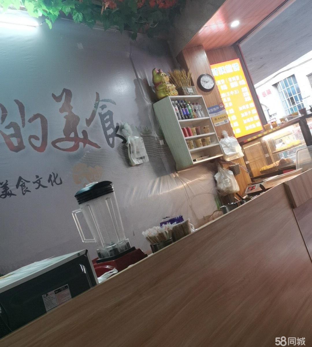(转让)医学院旁边高架桥下，人流量很大