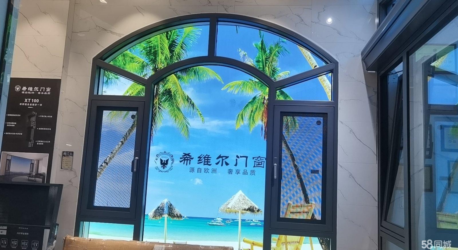 (转让)在商场的正大门口处,位置好,门面精装修