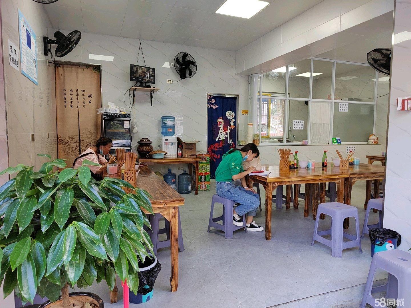(转让)大连路航天医院门口人流量大，成熟商圈