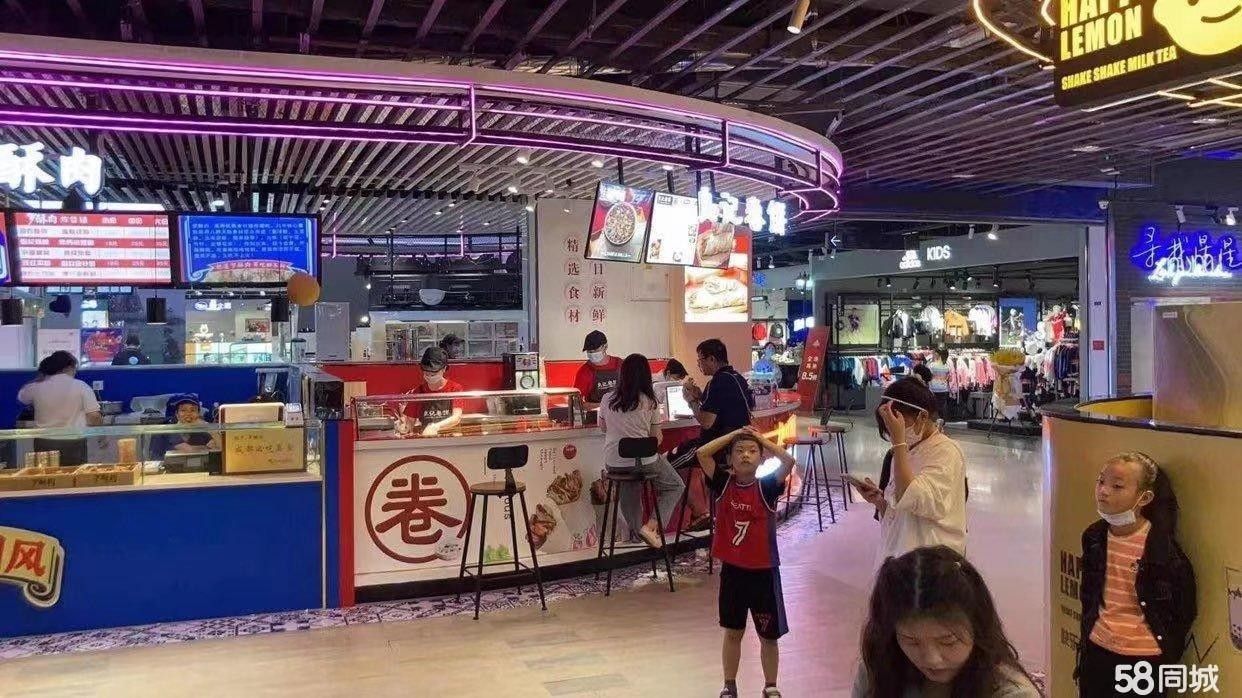 (转让)店铺转让。国贸5楼良记卷饼，店铺生意不错，客源稳定.