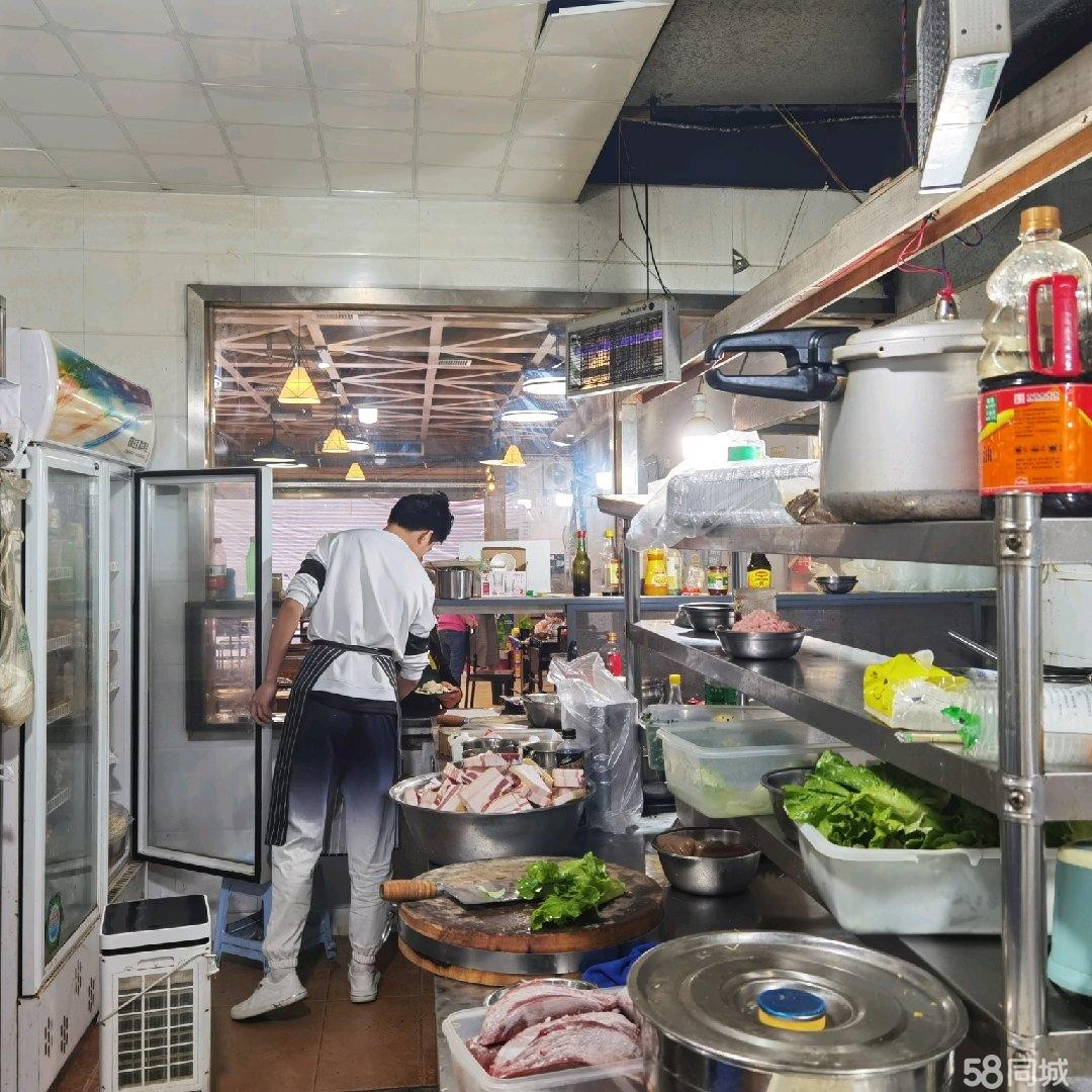 (转让)夜宵店，可带技术，不是那种开不走的店，大刀勿扰