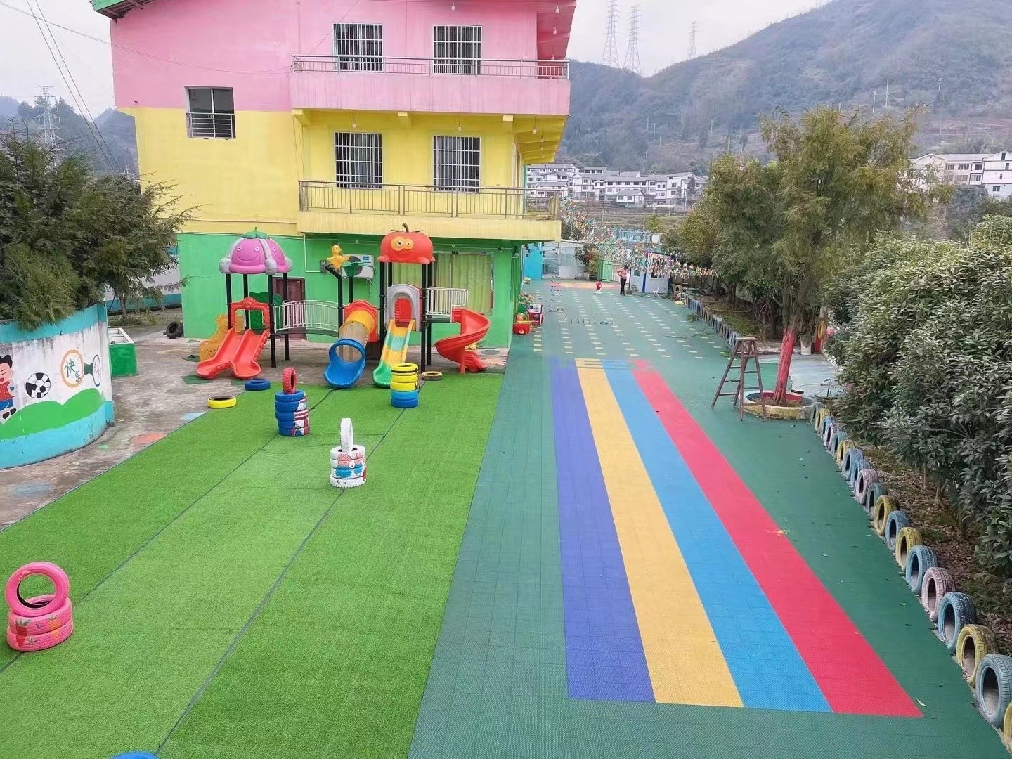 遵义汇川区幼儿园转让（有户外场地）