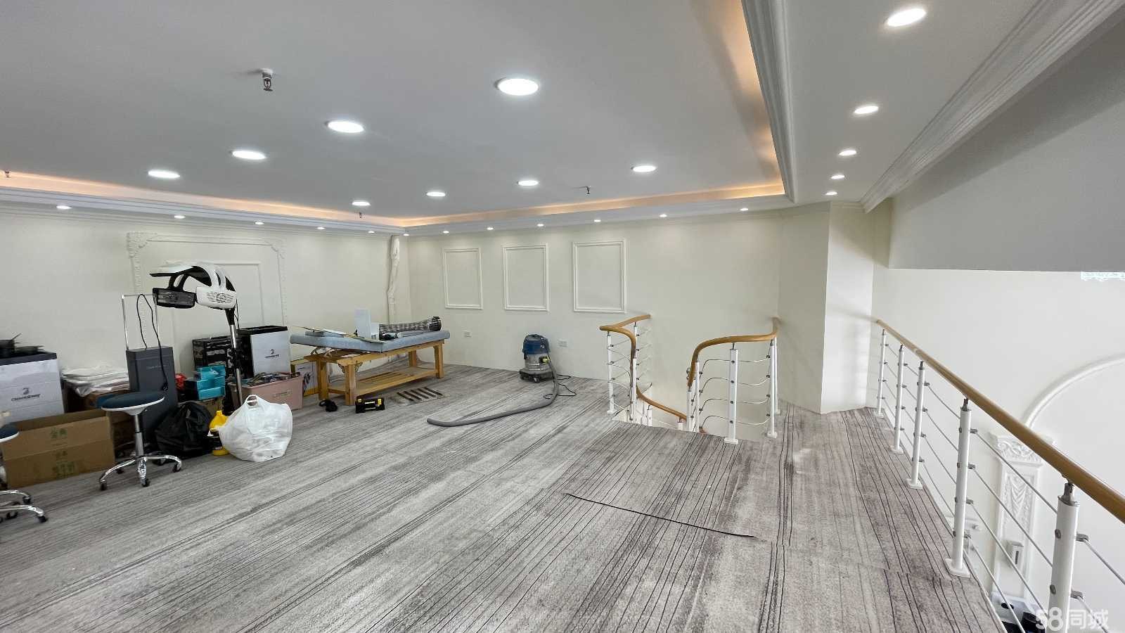 (转让)急转盐津区惠邦九街的伊人汇美学美容店