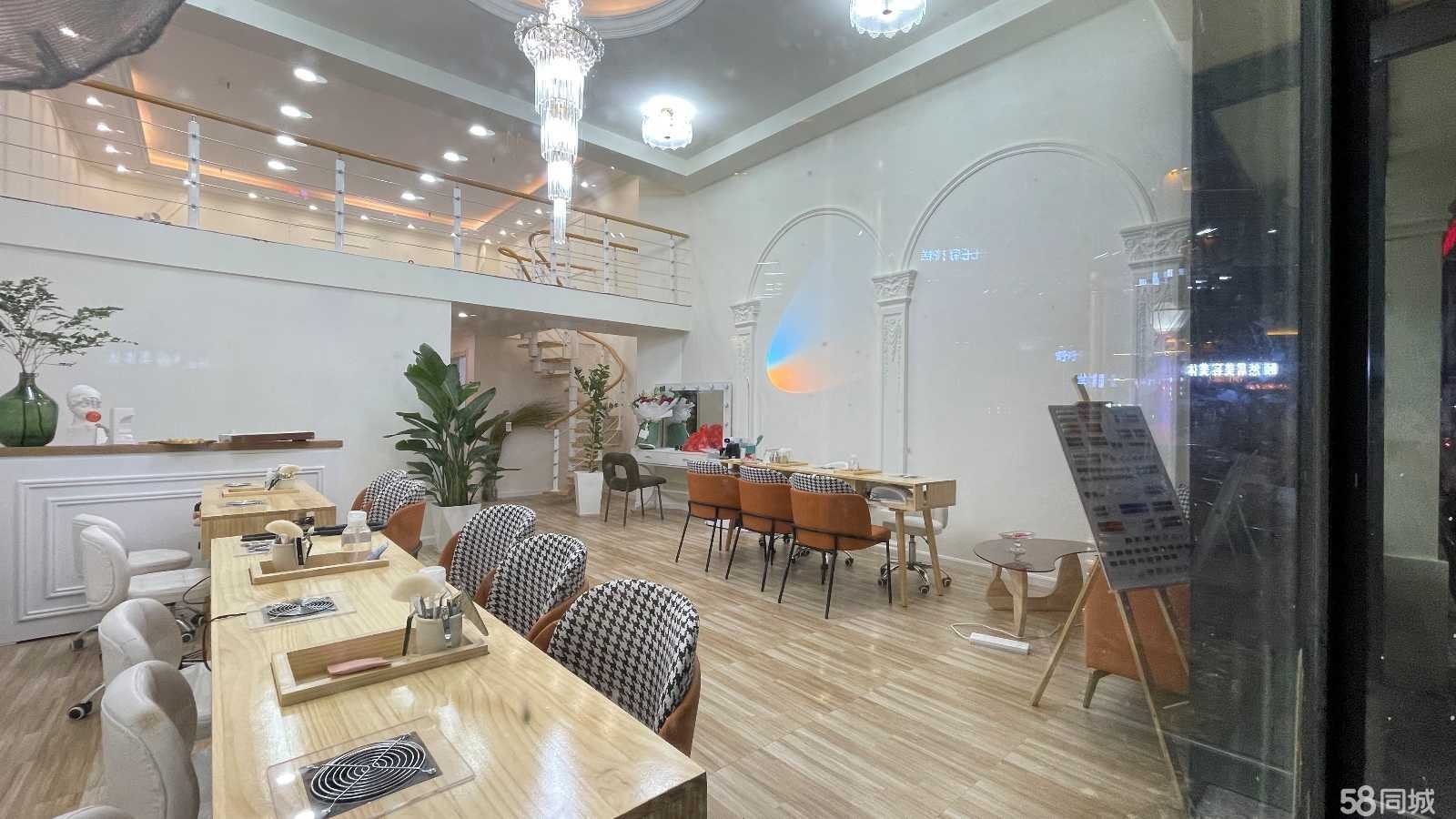 (转让)急转盐津区惠邦九街的伊人汇美学美容店